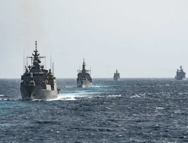 Εντυπωσιακές φωτογραφίες από τις ασκήσεις του Πολεμικού Ναυτικού στο Μυρτώο Πέλαγος (φωτό)
